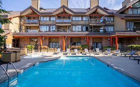 Whistler Village Inn&Suites
